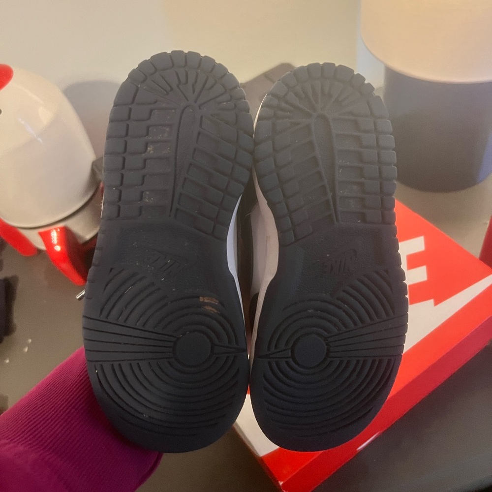 Nike Dunks - Picture 3 of 3